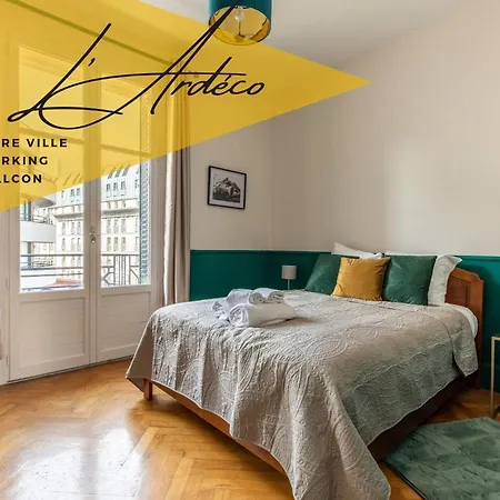 Appartement *lardeco* Central & Parking *